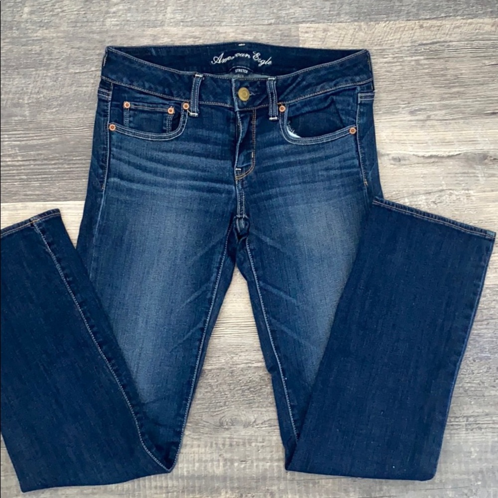 American Eagle Straight Leg STRETCH Low Rise jeans